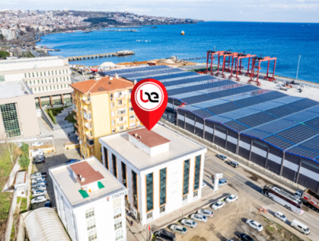 Plaza-Büros Zu Vermieten Neben Dem Gerichtsgebäude In Der 100.Yil Alt Yol Strasse Mit Meerblick