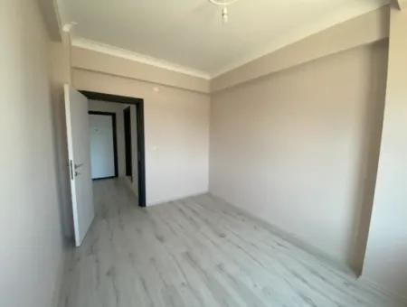 Kumbağ Ana Cadde Üzerinde Site İçi Kiralik 1+1 Daire