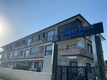 Kumbağ Havuzlu Ve Aquaparkli Sitede Yaz-Kiş Kiralik 2+1 Daire