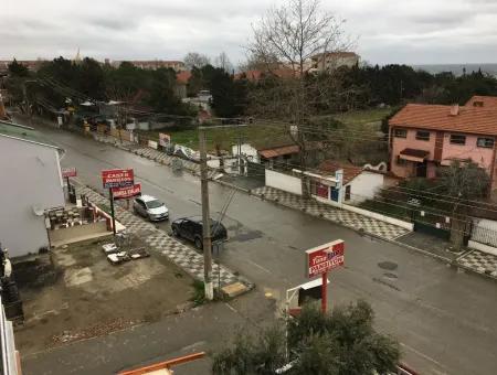 2 1 Wohnung Zur Miete Im Zentrum Auf Der Straße Kumbag