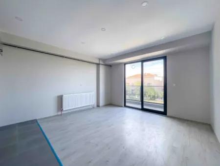 Luxus Neuer Verkauf 1 1 Wohnung In Der Nähe Des Meeres Auf Der Strasse In Kumbagh