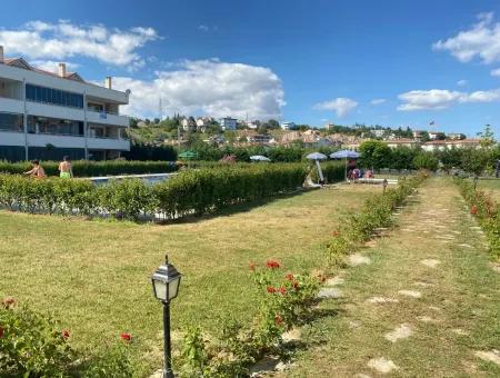 Villas Zum Verkauf In Anlage Mit Pool In Strand-Gundal Kumbag