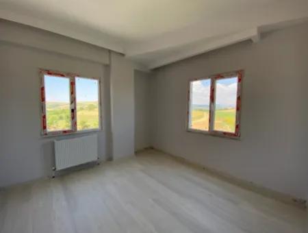 2 1-Sale Letztes Ferienhaus Mit Stadt- Und Meerblick In Kumbağ