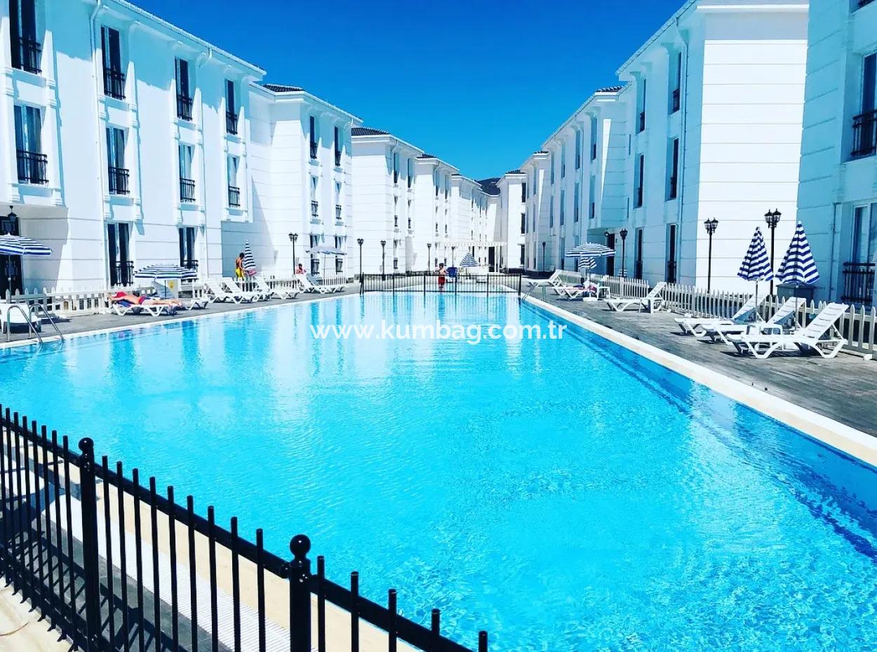 2 1 Apartment For Sale In A Complex With A Pool By The Sea In Kumbagh