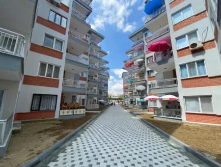 Kumbağ Denize Sifir Site İçerisinde Sezonluk Kiralik 2+1 Yazlik