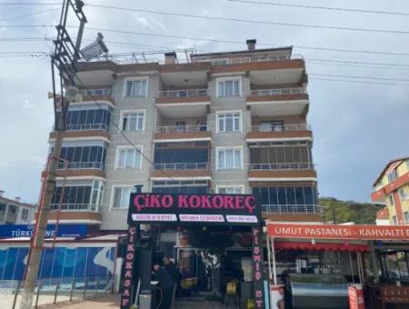 Kumbağ Ana Cadde Üzerinde Deniz Manzarali Sezonluk Kiralik 2+1 (Komisyonsuz)