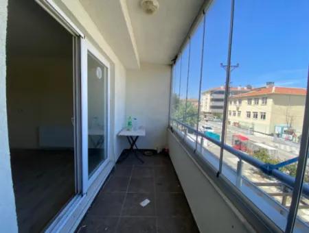 Kumbağ Ana Cadde Üzerinde Aileye Kiralik 2+1 Daire