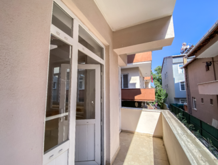 1 1 Corner Apartment For Sale In Kumbağ Centrally Located Close To The Sea