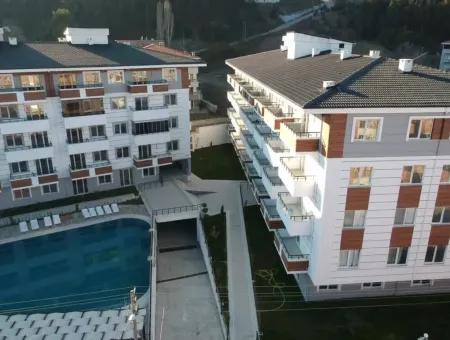 Kumbag Pool Winter And Summer Sessions Consisting Of Luxury Apartments With Natural Gas (Yd)