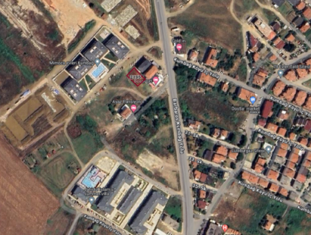 40 Mt Land For Sale On The Street Next To The Sites With Pools In Kumbağ