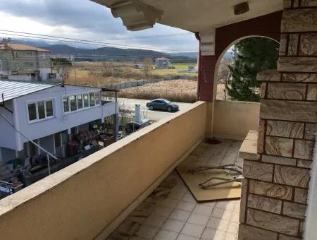 Detached Triplex Villa With A Garden For Rent On Road Kumbag