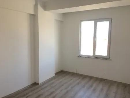 Apartment For Rent On The Street Kumbag