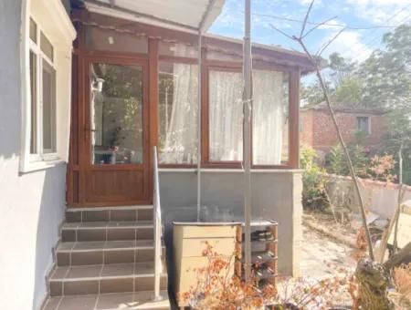 2 1 Detached House With Large Garden In Barbaros Neighborhood