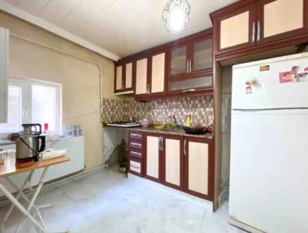 2 1 Detached House With Large Garden In Barbaros Neighborhood