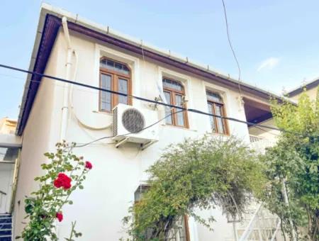 2 Storey Villa With Garden For Sale Near Market Street In Kumbag