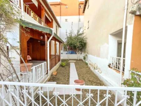 2 Storey Villa With Garden For Sale Near Market Street In Kumbag