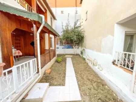 2 Storey Villa With Garden For Sale Near Market Street In Kumbag