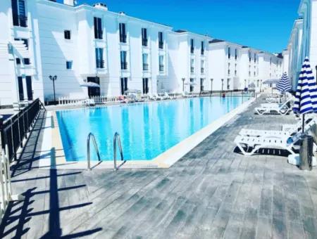 2 1 Apartment For Sale In A Complex With A Pool By The Sea In Kumbagh