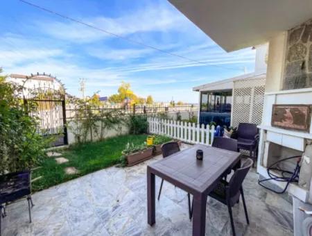 For Sale In A Complex With A Garden And Pool By The Sea In Kumbağ 2 1