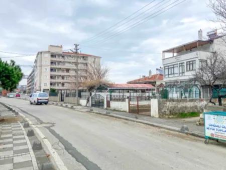 Furnished Natural Gas Rent Close To The Sea On The Street In Kumbağ 2 1