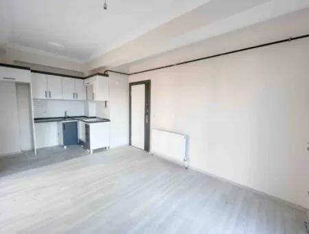 Zero 1 1 Apartment For Sale In A Complex On The Street In Kumbagh