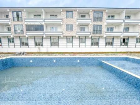 New 1 1 Apartment For Sale In Kumbagh With Garden In A Complex With Pool