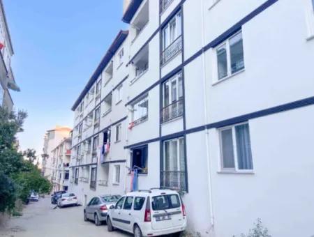 New 2 1 Apartment For Sale Near The Sea In The Central Location Of Kumbağ