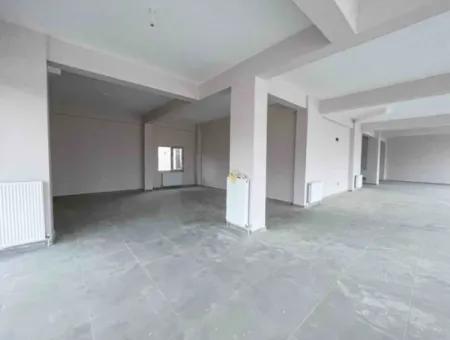 Shop For Rent In The Developing Area In Kumbağ 400 M2 Visible From The Street