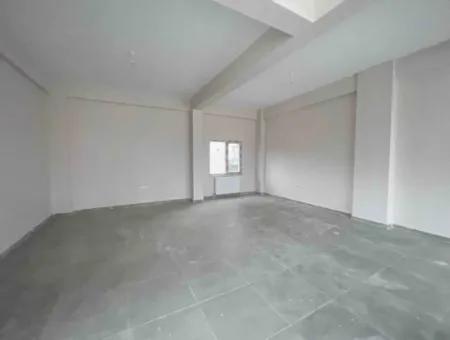 Shop For Rent In The Developing Area In Kumbağ 400 M2 Visible From The Street