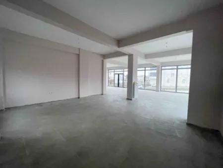 Shop For Rent In The Developing Area In Kumbağ 400 M2 Visible From The Street