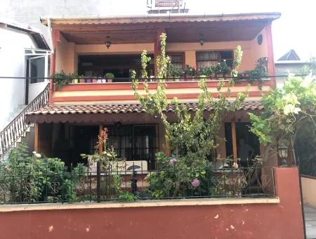 Sunday Street 2 Storey Detached House For Sale Kumbag