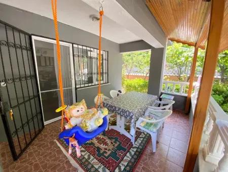 Detached Triplex Villa With Garden For Sale Proper Credits