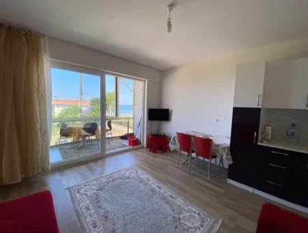 2 1 Apartment For Sale By The Sea, Kumbag