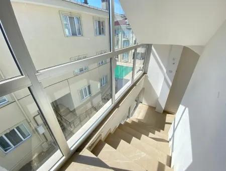 2 1 Apartment For Sale By The Sea, Kumbag