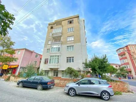 (St. U.s.) 3 1 Wide Sale Apartments On The Street In Altinova