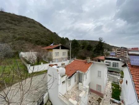 2 1-Sale Cottages With Goods In Kumbağ Center