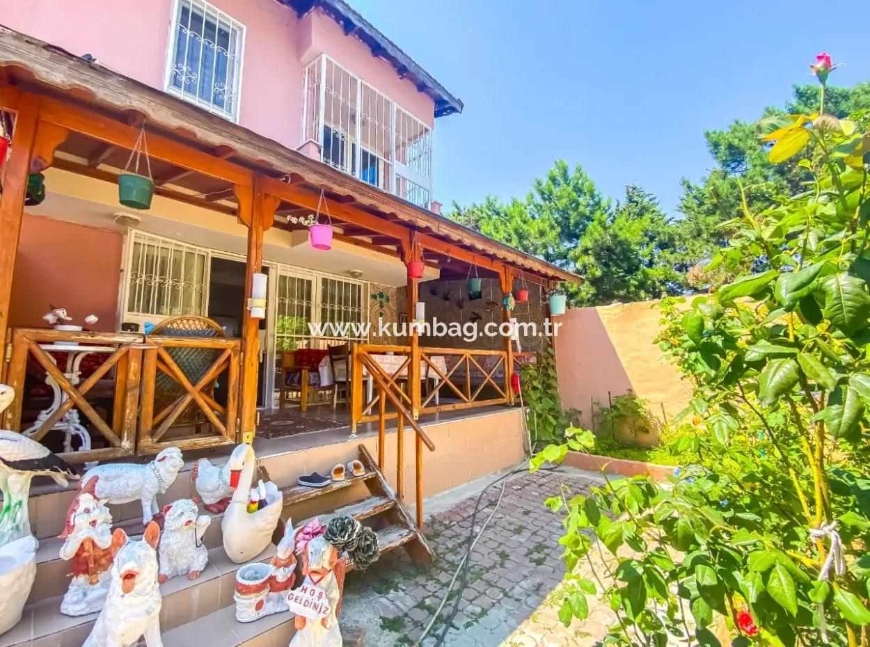 Kumbağ Merkezde Denize Ve Ana Caddeye Sıfır Site İçerisinde Kiralık 3+1 Villa