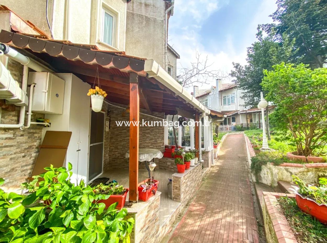 Topağaç Mah. 3 Katlı Deniz Manzaralı Satılık Villa