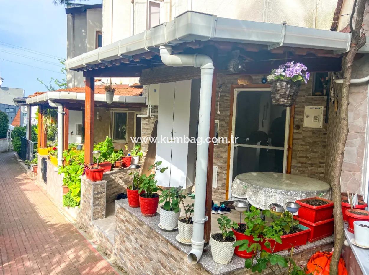 Topağaç Mah. 3 Katlı Deniz Manzaralı Satılık Villa