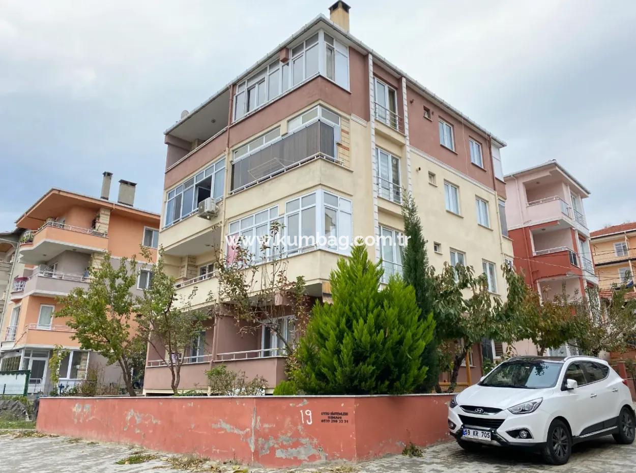 Kumbağ'da Eşyalı Ve Doğalgazlı 2+1 Yaz-Kış Kiralık Daire