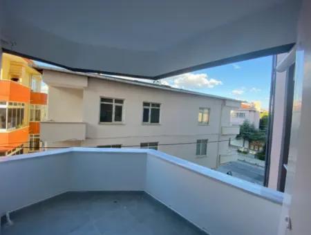 Kumbağ Merkez Cadde Üzerinde İçi Yeni Yapılı 2+1 Kiralık Daire