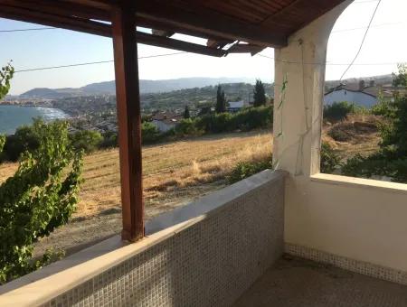 Barbaros Havuzlu Sitede Deniz Manzaralı Satılık Villa