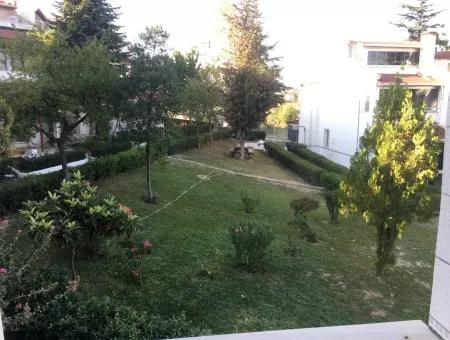 Barbaros Havuzlu Sitede Deniz Manzaralı Satılık Villa