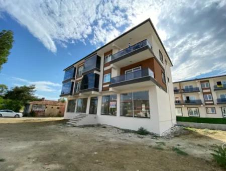 Kumbağ Ana Cadde Üzerinde Yaz-Kış Kiralık 2+1