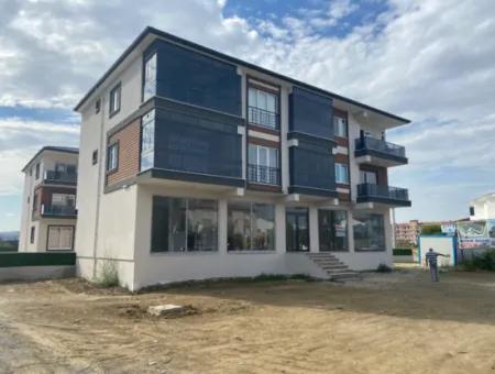 Kumbağ Ana Cadde Üzerinde Yaz-Kış Kiralık 2+1