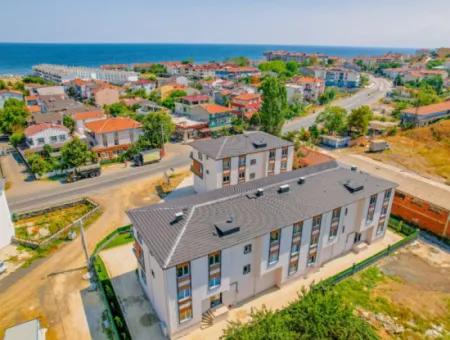 Kumbağ Ana Cadde Mevkiinde Yaz-Kış Kiralık 1+1