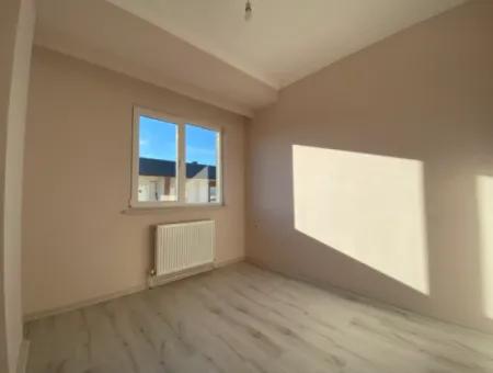 Kumbağ Ana Cadde Üzerinde Deniz Manzaralı Yaz-Kış Kiralık 2+1