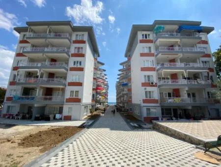 Kumbağ Denize Sıfır Site İçerisinde Sezonluk Kiralık 2+1 Yazlık