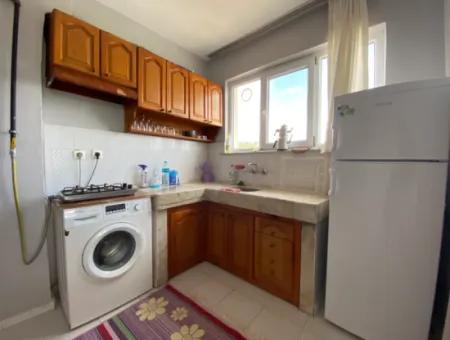 Kumbağ Ana Cadde Üzerinde Deniz Manzaralı Yaz-Kış Kiralık 2+1