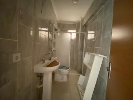 Kumbağ Ana Cadde Üzerinde Aileye Kiralık 2+1 Daire